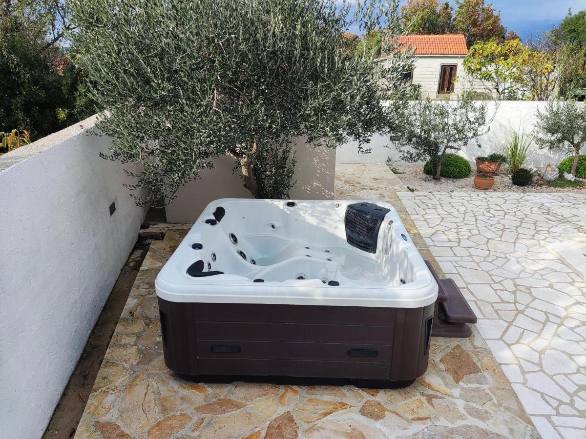 Luka Villa Pridraga Bagian luar foto