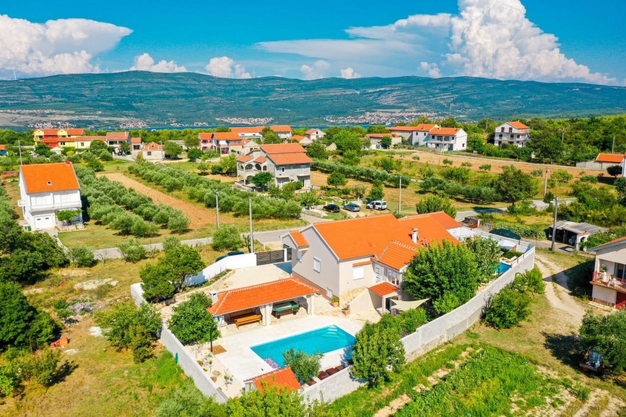 Luka Villa Pridraga Bagian luar foto