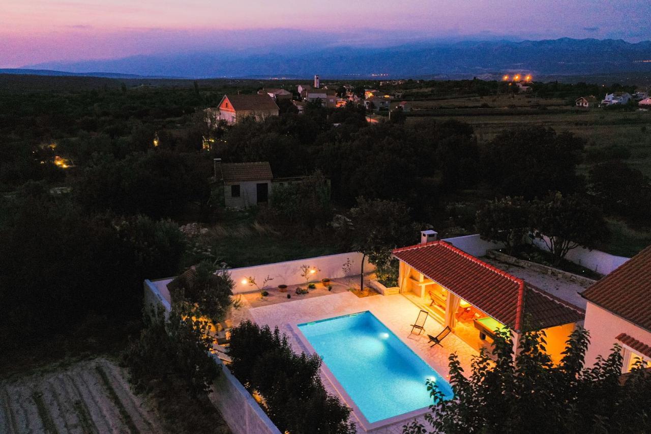 Luka Villa Pridraga Bagian luar foto